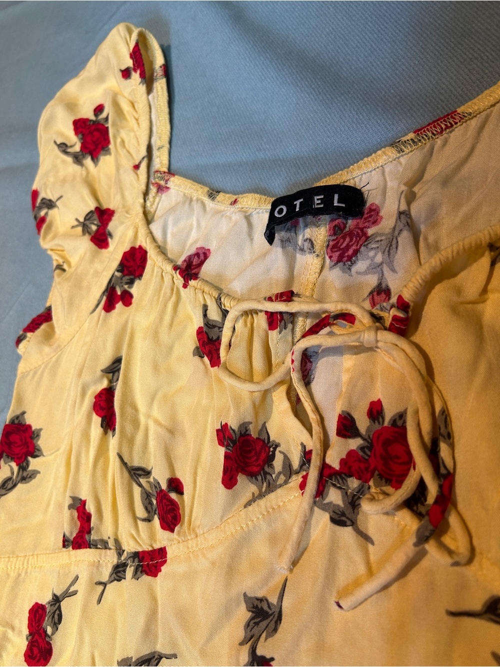 Motel Rocks Cream Mini Dress with Red Rose Print - Picture 2 of 3